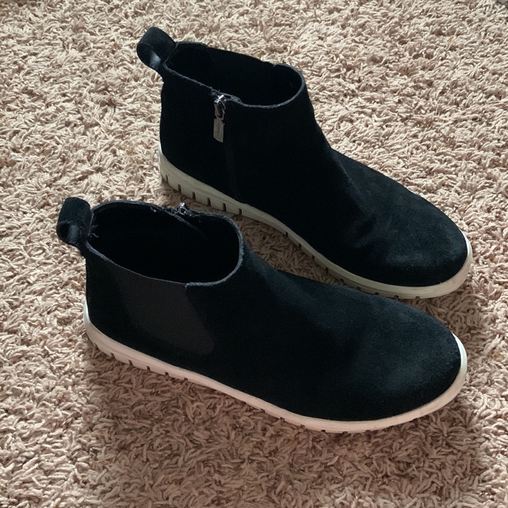 BLONDO Flora Waterproof Bootie